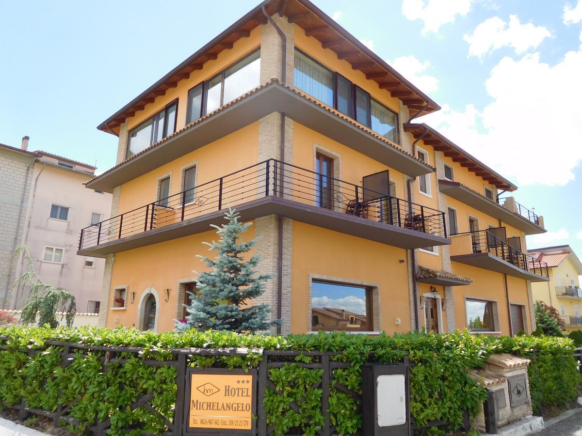 Hotel Michelangelo San Bartolomeo in Galdo Exterior foto